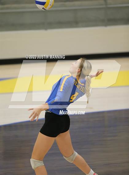 Thumbnail 1 in Texarkana @ Sheridan photogallery.
