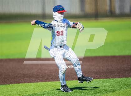 Thumbnail 1 in Hardin-Jefferson vs. Lufkin (Anahuac Tournament) photogallery.