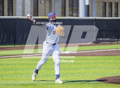 Thumbnail 3 in Hardin-Jefferson vs. Lufkin (Anahuac Tournament) photogallery.