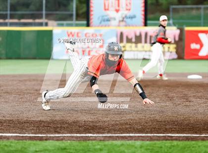 Thumbnail 3 in Dixie Heights vs Ryle photogallery.