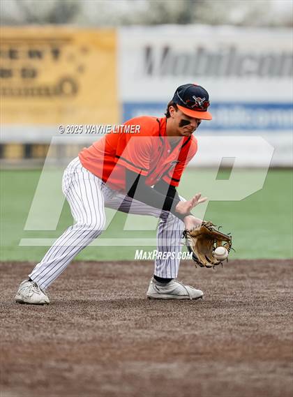 Thumbnail 1 in Dixie Heights vs Ryle photogallery.
