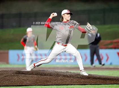 Thumbnail 2 in Dixie Heights vs Ryle photogallery.