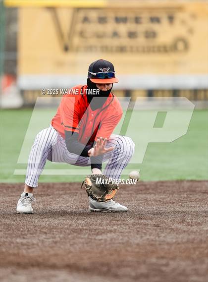 Thumbnail 1 in Dixie Heights vs Ryle photogallery.