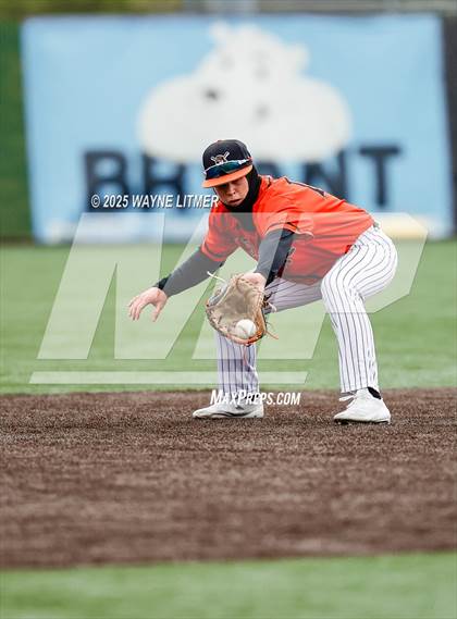 Thumbnail 3 in Dixie Heights vs Ryle photogallery.