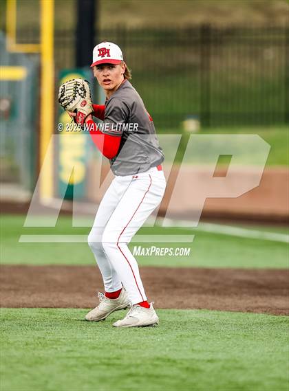 Thumbnail 2 in Dixie Heights vs Ryle photogallery.