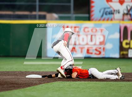 Thumbnail 2 in Dixie Heights vs Ryle photogallery.