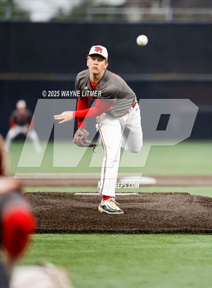 Thumbnail 3 in Dixie Heights vs Ryle photogallery.