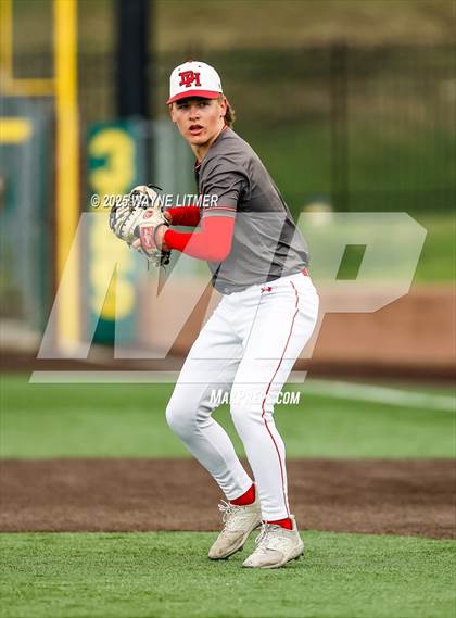 Thumbnail 2 in Dixie Heights vs Ryle photogallery.