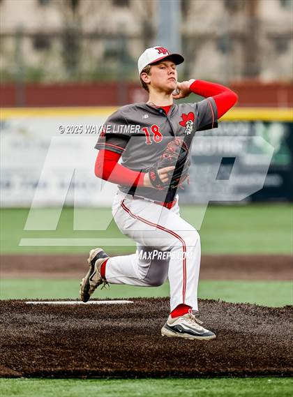 Thumbnail 3 in Dixie Heights vs Ryle photogallery.