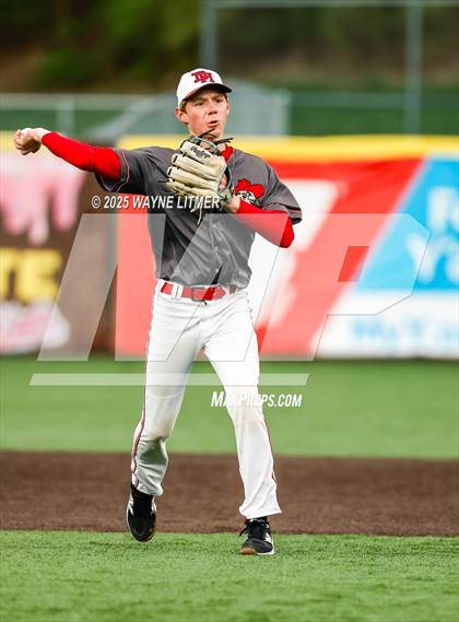 Thumbnail 3 in Dixie Heights vs Ryle photogallery.