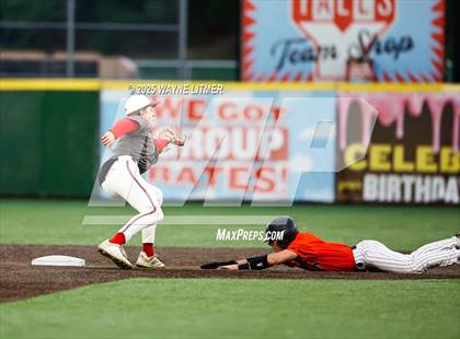 Thumbnail 3 in Dixie Heights vs Ryle photogallery.