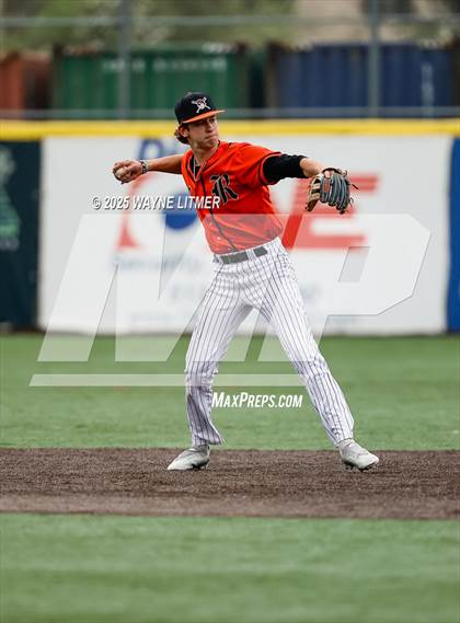 Thumbnail 1 in Dixie Heights vs Ryle photogallery.