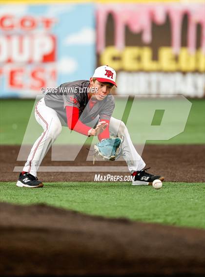 Thumbnail 3 in Dixie Heights vs Ryle photogallery.