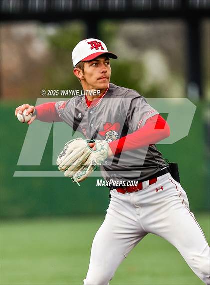 Thumbnail 1 in Dixie Heights vs Ryle photogallery.
