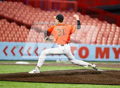 Thumbnail 2 in Dixie Heights vs Ryle photogallery.