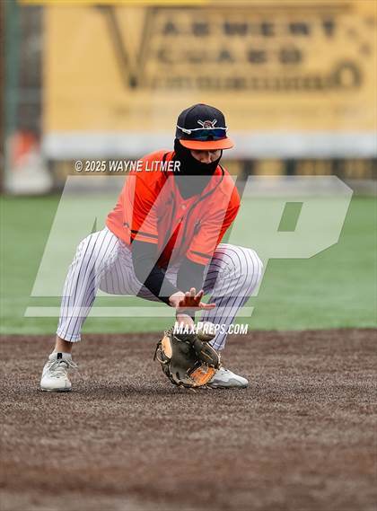 Thumbnail 3 in Dixie Heights vs Ryle photogallery.