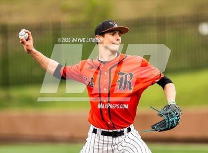 Thumbnail 2 in Dixie Heights vs Ryle photogallery.