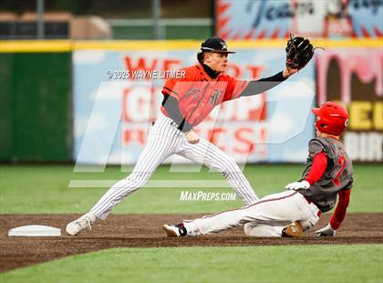Thumbnail 3 in Dixie Heights vs Ryle photogallery.