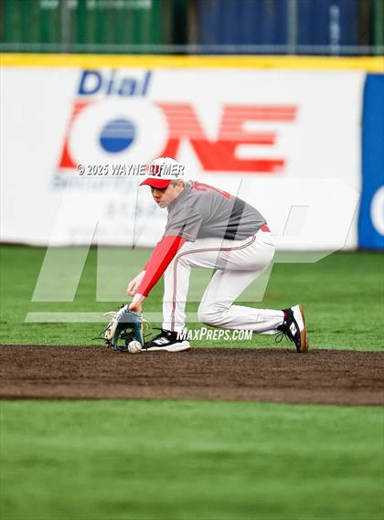 Thumbnail 3 in Dixie Heights vs Ryle photogallery.