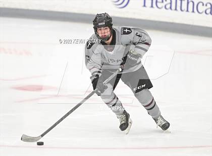 Thumbnail 3 in Prout (RI) vs. Daniel Hand (Crusader Christmas Classic) photogallery.