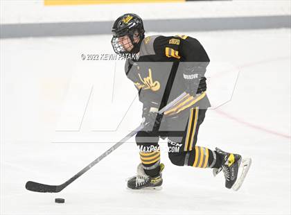 Thumbnail 1 in Prout (RI) vs. Daniel Hand (Crusader Christmas Classic) photogallery.
