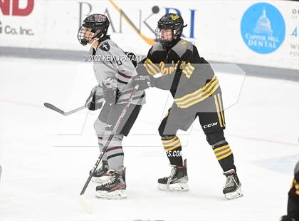 Thumbnail 3 in Prout (RI) vs. Daniel Hand (Crusader Christmas Classic) photogallery.
