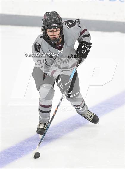 Thumbnail 3 in Prout (RI) vs. Daniel Hand (Crusader Christmas Classic) photogallery.