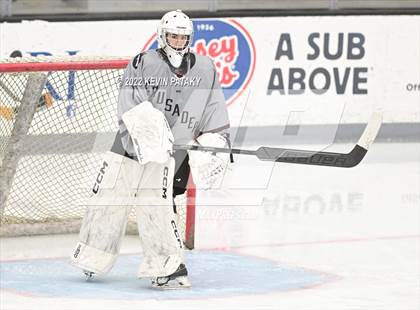 Thumbnail 2 in Prout (RI) vs. Daniel Hand (Crusader Christmas Classic) photogallery.