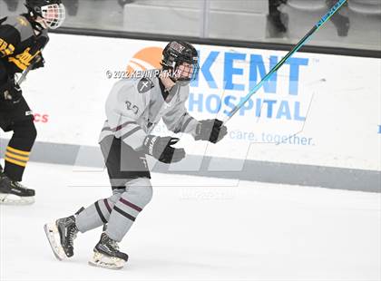 Thumbnail 2 in Prout (RI) vs. Daniel Hand (Crusader Christmas Classic) photogallery.