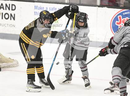 Thumbnail 1 in Prout (RI) vs. Daniel Hand (Crusader Christmas Classic) photogallery.
