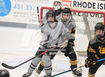 Thumbnail 3 in Prout (RI) vs. Daniel Hand (Crusader Christmas Classic) photogallery.