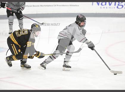 Thumbnail 3 in Prout (RI) vs. Daniel Hand (Crusader Christmas Classic) photogallery.