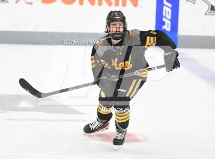 Thumbnail 2 in Prout (RI) vs. Daniel Hand (Crusader Christmas Classic) photogallery.