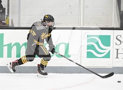 Thumbnail 2 in Prout (RI) vs. Daniel Hand (Crusader Christmas Classic) photogallery.