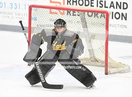 Thumbnail 2 in Prout (RI) vs. Daniel Hand (Crusader Christmas Classic) photogallery.