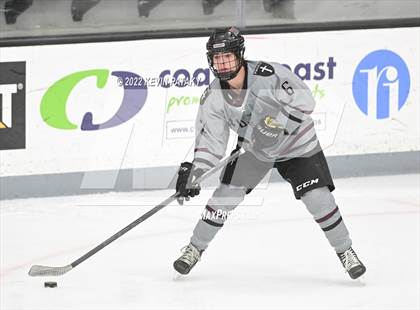 Thumbnail 2 in Prout (RI) vs. Daniel Hand (Crusader Christmas Classic) photogallery.