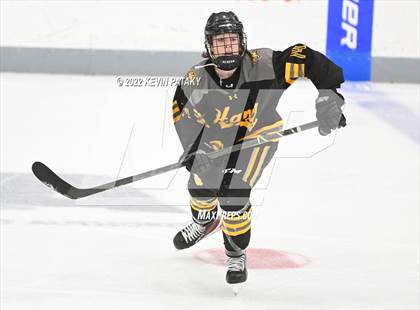 Thumbnail 3 in Prout (RI) vs. Daniel Hand (Crusader Christmas Classic) photogallery.
