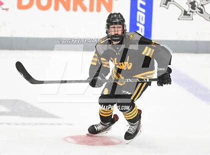 Thumbnail 3 in Prout (RI) vs. Daniel Hand (Crusader Christmas Classic) photogallery.
