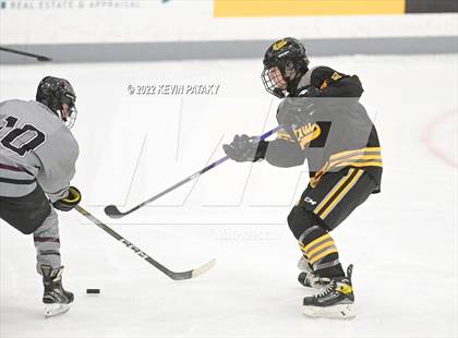 Thumbnail 3 in Prout (RI) vs. Daniel Hand (Crusader Christmas Classic) photogallery.