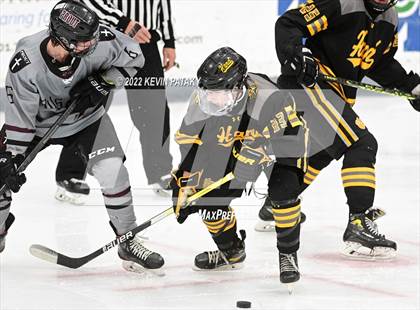 Thumbnail 3 in Prout (RI) vs. Daniel Hand (Crusader Christmas Classic) photogallery.