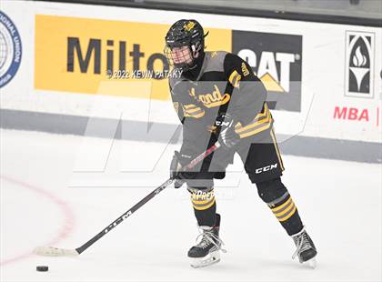 Thumbnail 3 in Prout (RI) vs. Daniel Hand (Crusader Christmas Classic) photogallery.