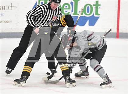 Thumbnail 2 in Prout (RI) vs. Daniel Hand (Crusader Christmas Classic) photogallery.