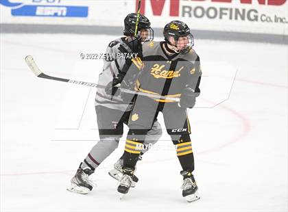 Thumbnail 3 in Prout (RI) vs. Daniel Hand (Crusader Christmas Classic) photogallery.