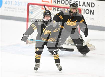 Thumbnail 3 in Prout (RI) vs. Daniel Hand (Crusader Christmas Classic) photogallery.