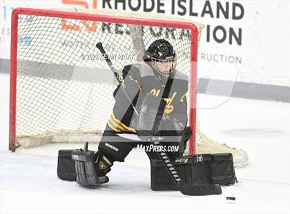 Thumbnail 1 in Prout (RI) vs. Daniel Hand (Crusader Christmas Classic) photogallery.