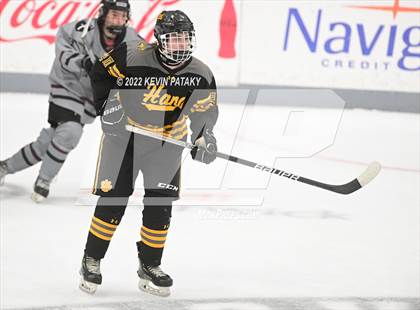 Thumbnail 3 in Prout (RI) vs. Daniel Hand (Crusader Christmas Classic) photogallery.
