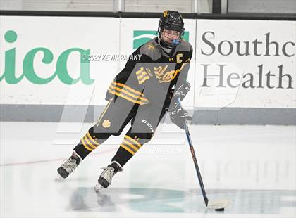 Thumbnail 3 in Prout (RI) vs. Daniel Hand (Crusader Christmas Classic) photogallery.