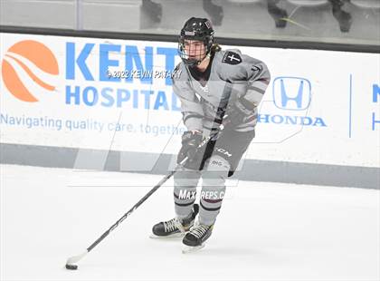 Thumbnail 1 in Prout (RI) vs. Daniel Hand (Crusader Christmas Classic) photogallery.