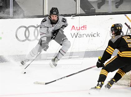 Thumbnail 1 in Prout (RI) vs. Daniel Hand (Crusader Christmas Classic) photogallery.