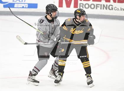 Thumbnail 2 in Prout (RI) vs. Daniel Hand (Crusader Christmas Classic) photogallery.